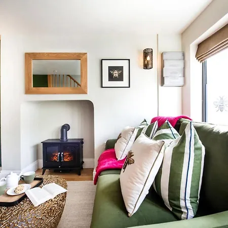 Cosy Cottage, Central Ludlow, Free Parking, Boutique Hotel Style Buitenkant foto